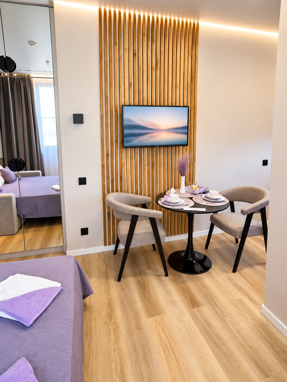 Обеденная зона студии 21 м² — Sochi Rent Apart, Сочи